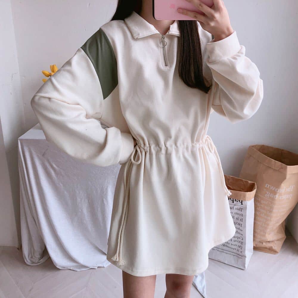ガールズルールさんのインスタグラム写真 - (ガールズルールInstagram)「. ディアポイントワンピース (ops1128) color : CREAM, NAVY . #걸스룰 #한국 #한국패션 #얼짱 #데일리룩 #오오티디 #koreanfashion #girlsrule #ootd #twinlook #dailylook #ガールズルール #韓国 #韓国ブランド #韓国ファッション #韓国ファッション通販 #今日のコーデ #オルチャン #オルチャンファッション #韓国アイドル #カップルコーデ #韓国好きな人と繋がりたい」4月9日 14時11分 - girlsrule_official
