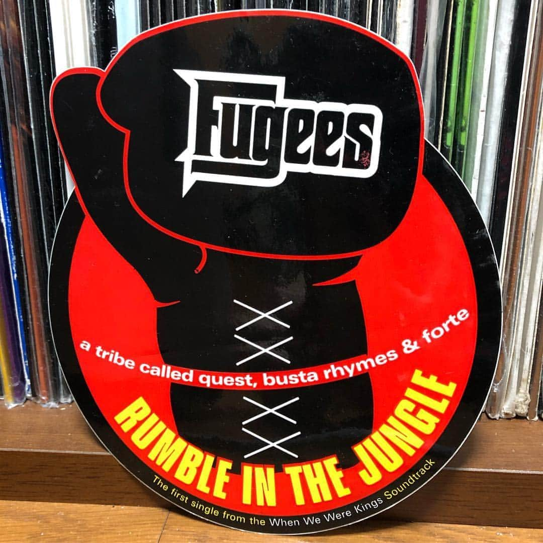 DJ SANCONさんのインスタグラム写真 - (DJ SANCONInstagram)「ステッカーコレクション 27 Sticker Collection  1996年  Fugees / Rumble In The Jungle  Featuring A Tribe Called Quest, Busta Rhymes And Forte ------------------------------------------------ #Fugees #hiphopstickers  #90s #90ssticker #hiphopsticker #90shiphop #StickerCollection  #hiphopSticker #フージーズ #hiphopステッカー #hiphopステッカーコレクション #djsancon #djサンコン」4月9日 14時13分 - djsancon