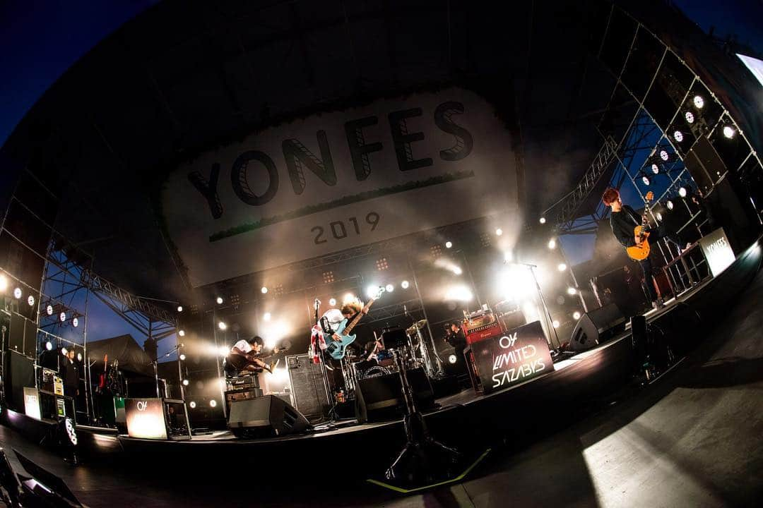 HIROKAZさんのインスタグラム写真 - (HIROKAZInstagram)「『YON FES 2019 day.1』  愛知 モリコロパーク( 2019.04.06 )  ヤオタケシ📸( @takeshiyao )  #YONFES2019 #YONFES #ヨンフェス2019 #ヨンフェス」4月9日 14時33分 - hirokaz04ls