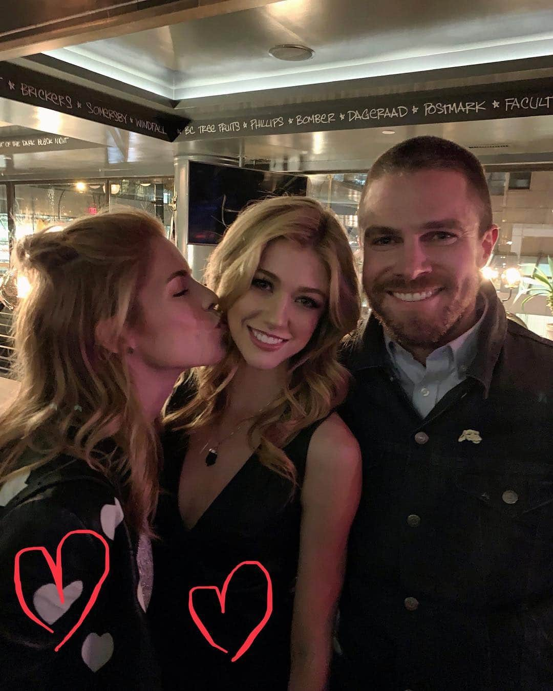 スティーヴン・アメルさんのインスタグラム写真 - (スティーヴン・アメルInstagram)「👨‍👩‍👧🎯❤️」4月9日 14時54分 - stephenamell