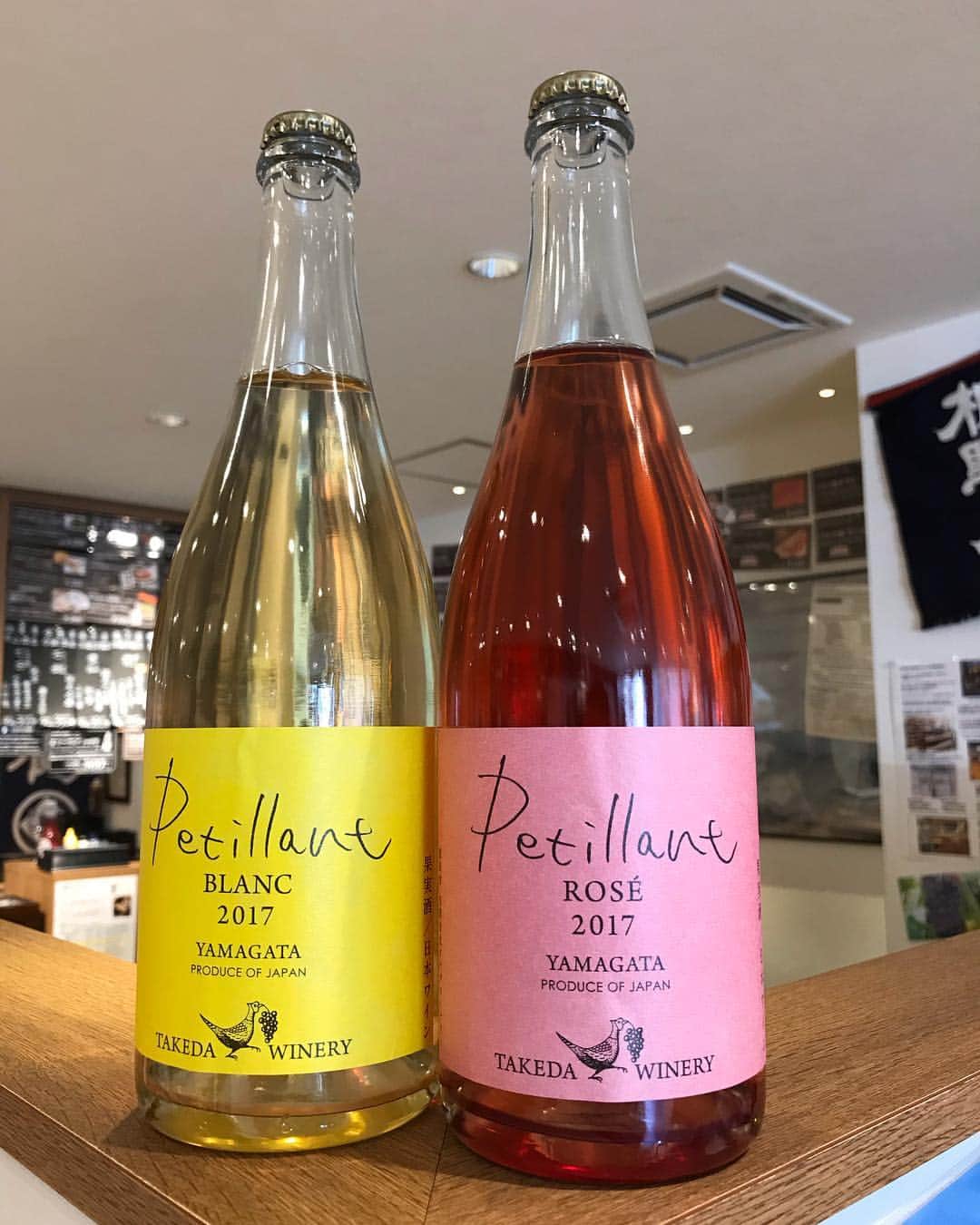 鈴木酒販神田店 〈日本酒とワインの専門店〉のグルメインスタ