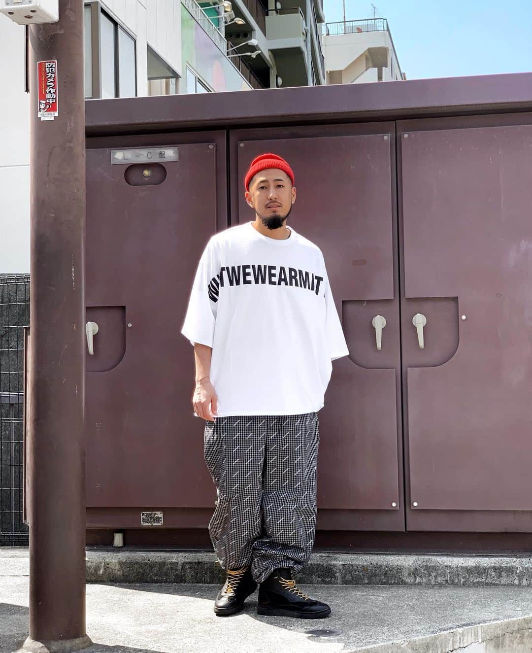 AYINさんのインスタグラム写真 - (AYINInstagram)「・ ・ ・ New arrival✔️・ Tee / @wwwmofficial pants / @balenciaga・ ・ ・ available at store✔️ ・ ・ ・ #wwwm #balenciaga #ayin #19ss」4月9日 15時43分 - ayin_japan