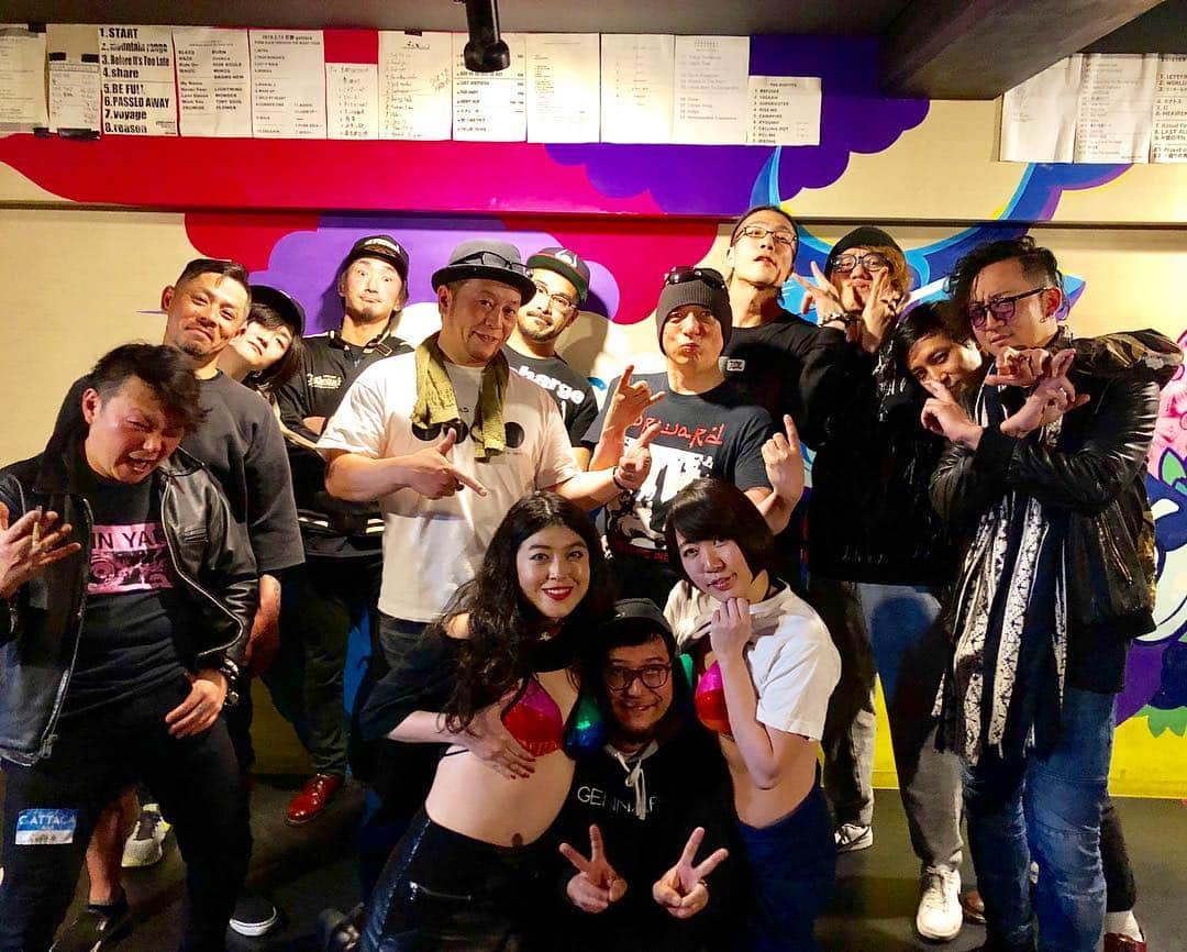 ちゃんまいさんのインスタグラム写真 - (ちゃんまいInstagram)「・ ・ 2019.4.6 京都：LIVE HOUSE GATTACA 「ミタケオアシン」 ・ やまだかつてない夜をサンクスモニカでした…高校生の頃の自分が聞いたら卒倒するような夜でした。 山田さん、素敵なご縁をサンクスモニカでした〜！ ・ ・ #SxOxB #東狂アルゴリズム #ベッドイン #japanese #sexy #idol」4月9日 15時57分 - dakko_shite_cho3