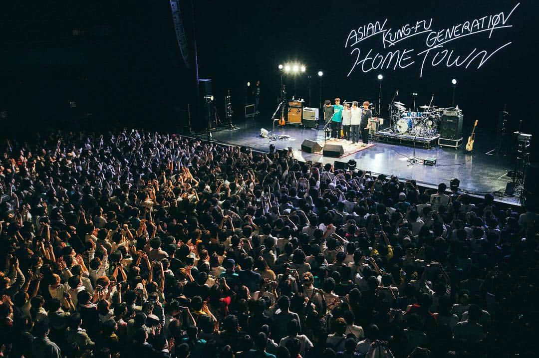 後藤正文さんのインスタグラム写真 - (後藤正文Instagram)「ASIAN KUNG-FU GENERATION Tour 2019 HOME TOWN  #asiankungfugeneration  Photo by @tetsuyayamakawa」4月9日 16時24分 - gotch_akg