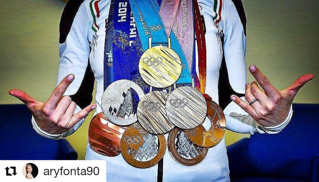 オリンピックさんのインスタグラム写真 - (オリンピックInstagram)「👏 @aryfonta90 ・・・ “Basta una #decisione per cambiare completamente la tua #vita ...” Voglio gareggiare alle prossime #Olimpiadi di #Beijing2022 per provare a vincere un altra #medaglia olimpica 💙💛🖤💚❤️ Succederà??? Domani ne sapremo di più... #FingersCrossed 🤞 • “You’re always one #decision away from a totally different #life ...” Tomorrow is a big day for me, my life could change forever... I want to compete in @beijing2022 , I’m tied at 8 #Olympic medals with @apoloohno & @go2v , two #legends in my eyes 🤩 I’ll try to win my 9th olympic medal... Will it happen? Tomorrow we’ll know... • • • •  #yolo #goodvibesonly ✨ #ItaliaTeam #TeamA 🇮🇹 #DAOAthlete #FiammeGialle 🔰 #shorttrack #speedskating #шорттрек #쇼트트랙 #短道速滑 #schaatsen #patinaje 🤘😜 #quotes #quotesoftheday #quotesgram 📝」4月9日 16時45分 - olympics