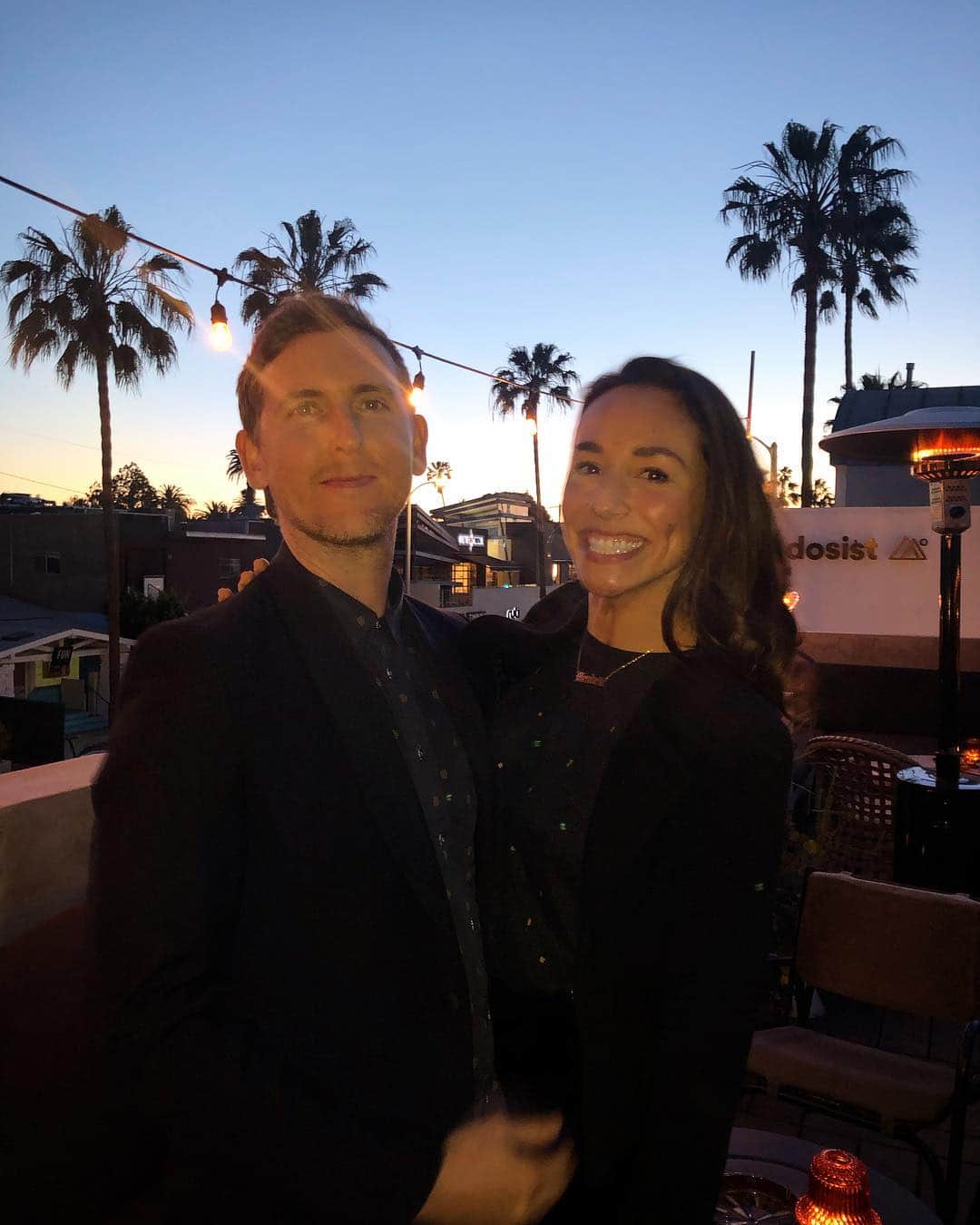 ジェシー・カーマイケルのインスタグラム：「❤️🙌🌎🏡👨‍🦰🤷🏻‍♀️👼🐒🐒...」