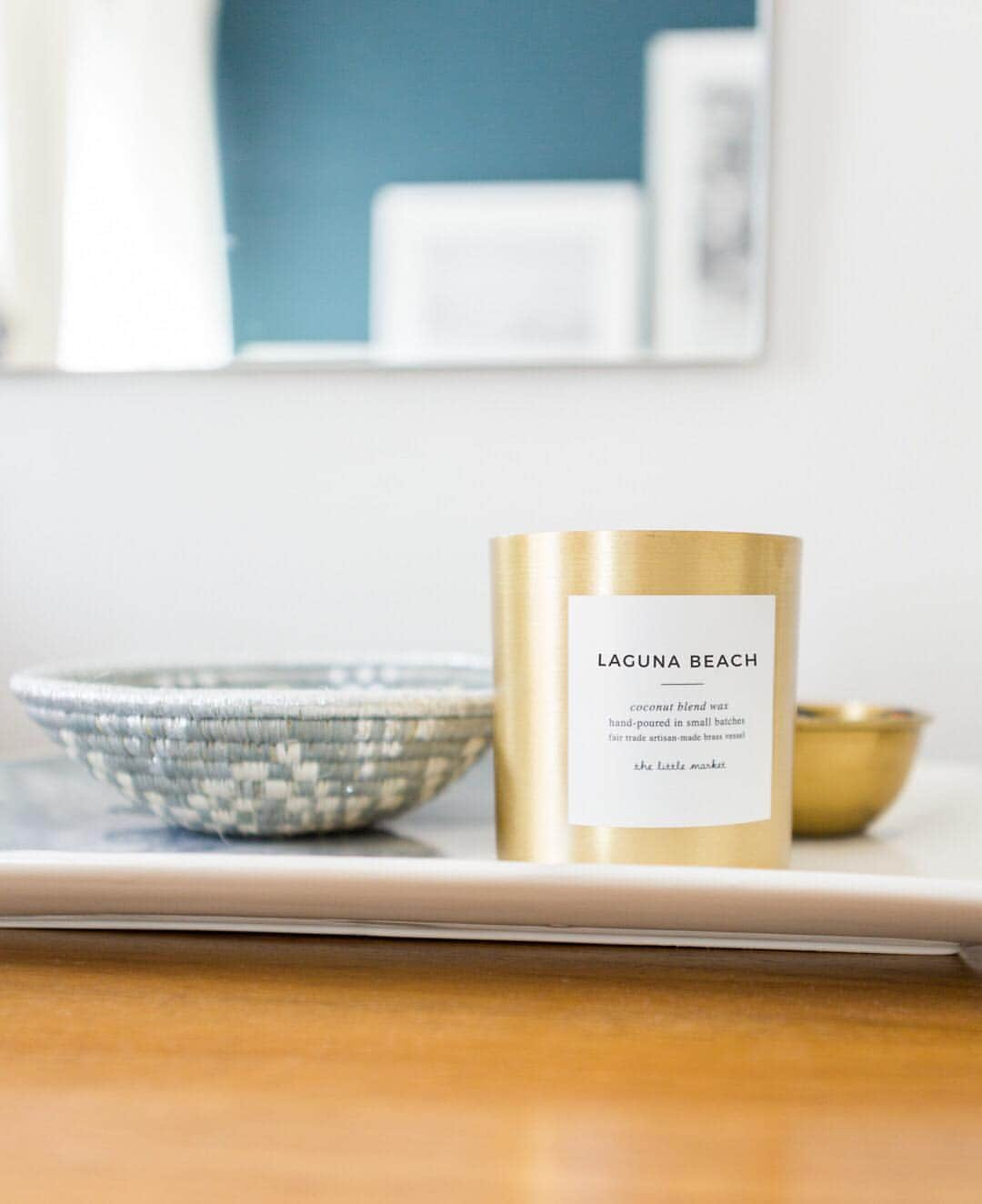 The Little Marketさんのインスタグラム写真 - (The Little MarketInstagram)「This seaside-inspired candle is a customer favorite. Tap to shop this sustainably chic brass candle.」4月10日 4時27分 - thelittlemarket