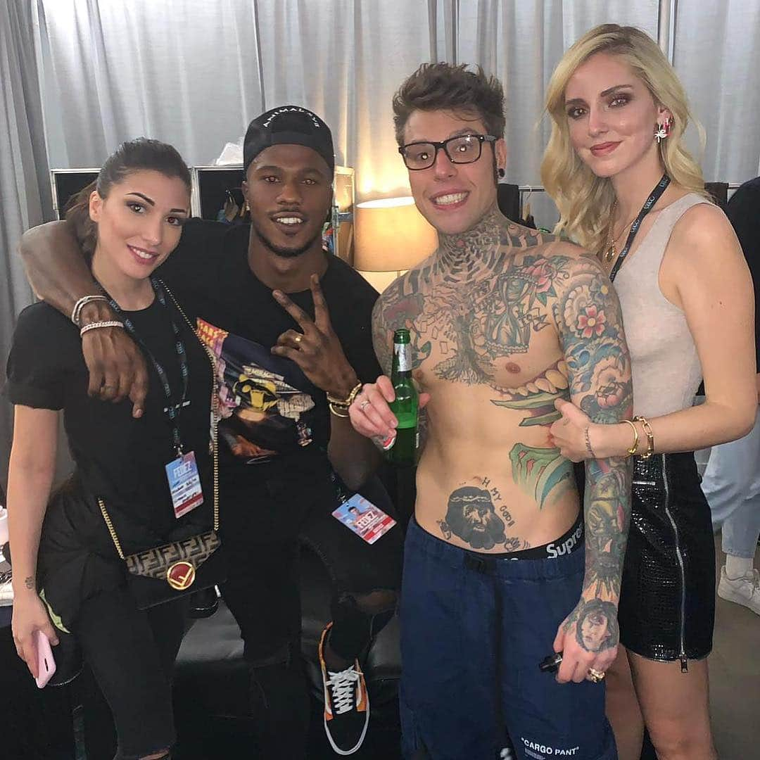 ケイタ・バルデ・ディアオさんのインスタグラム写真 - (ケイタ・バルデ・ディアオInstagram)「Amazing show💯 @fedez @chiaraferragni @simonaguatieri #concert #milan」4月10日 3時13分 - keitabaldeofficial