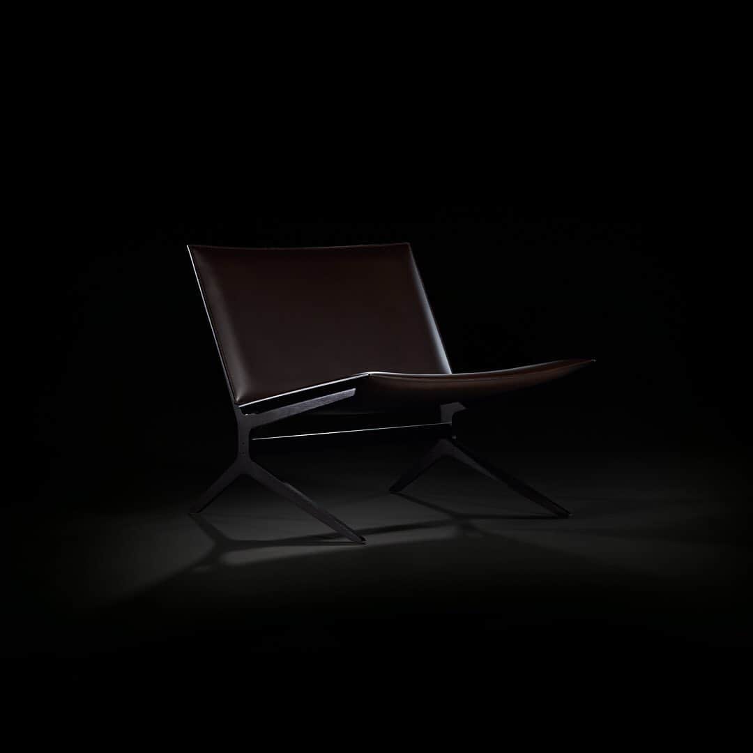 Poliform|Varennaさんのインスタグラム写真 - (Poliform|VarennaInstagram)「Sophisticated geometry and modern comfort. It’s the new Kay Lounge armchair by Jean-Marie Massaud for Poliform.  #Poliform #madeinitaly #design #PoliformDW19 #SaloneDelMobile #MDW2019 #SaloneDelMobile2019 #MilanDesignWeek #isaloni2019 #KayLounge #JeanMarieMassaud @isaloniofficial」4月10日 3時17分 - poliform_official