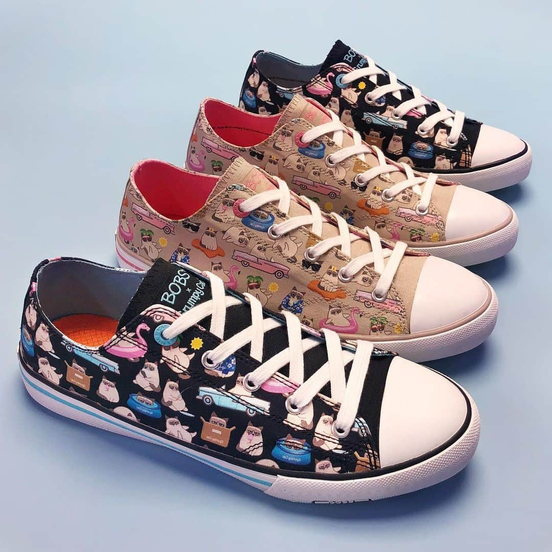 Grumpy Catさんのインスタグラム写真 - (Grumpy CatInstagram)「It's time for a grumpy giveaway! Head over to @BOBS_Skechers page for a chance to win a pair of these grumpy sneakers for you and a friend!」4月10日 3時25分 - realgrumpycat