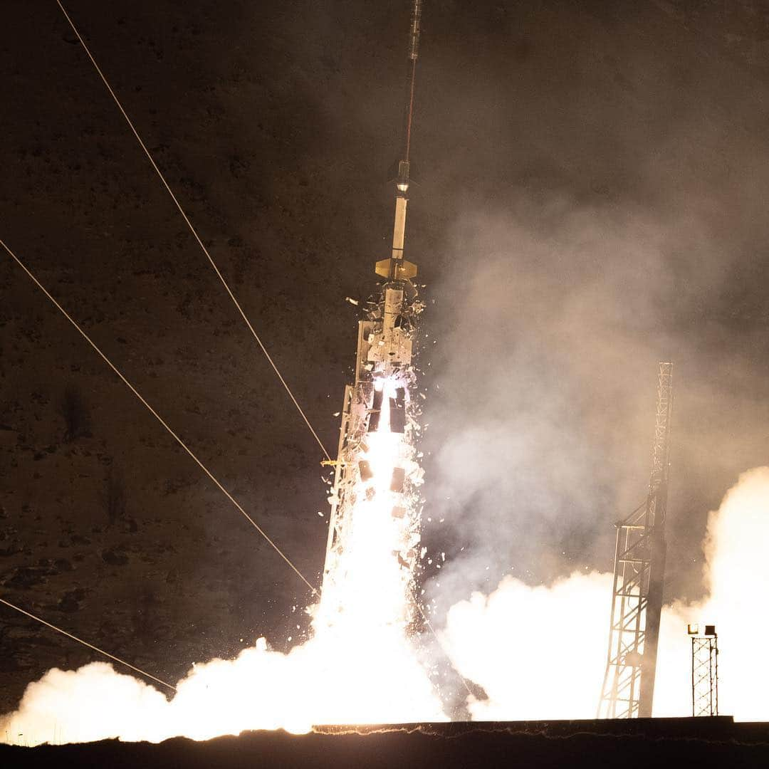 NASAさんのインスタグラム写真 - (NASAInstagram)「The AZURE rockets had a colorful April 5 flight! 🚀🎨 . 1️⃣ During their flight over Norway, these two sounding rockets deployed gas tracers — made of substances similar to those in fireworks — to create colorful clouds that allow researchers to track the flow of neutral and charged particles with the auroral wind. This helps scientists better understand the exchange of energy within an aurora.  2️⃣ One of the two Black Brant XI rockets leaves the launch pad at the Andøya Space Center in Norway.  3️⃣ An aurora is seen dancing across the night sky prior to the launch of AZURE rockets at the Andøya Space Center in Norway.  AZURE is one of nine missions launching as part of the Grand Challenge Initiative — Cusp, a series of international sounding rocket missions to study Earth’s geomagnetic cusp between 2018 and 2020. The cusp is one of the few places on Earth where particles from the solar wind have easy access to our atmosphere.  Image credits: NASA/Lee Wingfield #nasa #nasagoddard #space #science #rockets #aurora」4月10日 3時35分 - nasagoddard