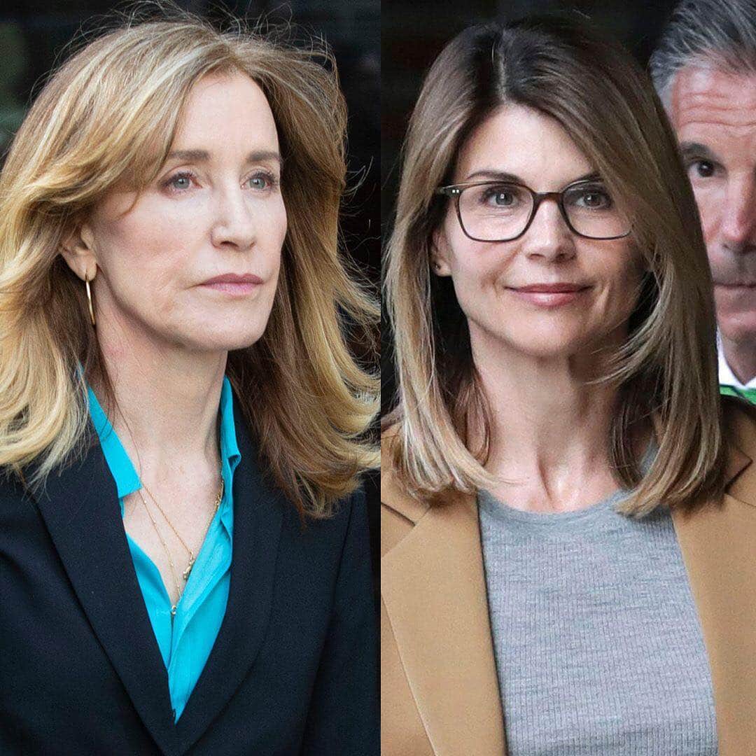 E! Onlineさんのインスタグラム写真 - (E! OnlineInstagram)「Lori Loughlin and Felicity Huffman are both suffering the consequences in the wake of the college admissions scandal, but Lori Loughlin's new charges put her in a completely different boat. Link in bio for the latest on their legal situations. (📷: Shutterstock)」4月10日 3時59分 - enews