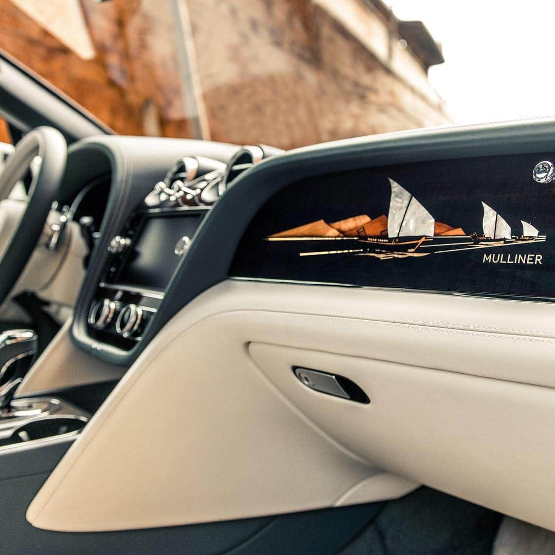 ベントレーさんのインスタグラム写真 - (ベントレーInstagram)「Intricate marquetry in the limited edition #Bentayga #Mulliner Pearl of the Gulf features a pearl diving dhow boat scene, beautifully inlayed with Mother of Pearl. Main hide: Linen. Secondary hide: Brunel. Create a personalised marquetry with Mulliner, Bentley's personal commissioning division. Link in bio.」4月10日 4時09分 - bentleymotors