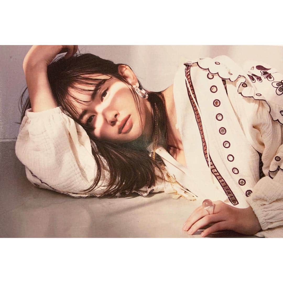 佐川理佳のインスタグラム：「🌸 model Haruna Kojima @nyanchan22  photo Fumi Kikuchi styling Takako Nagahari hair&makeup Rika Sagawa」