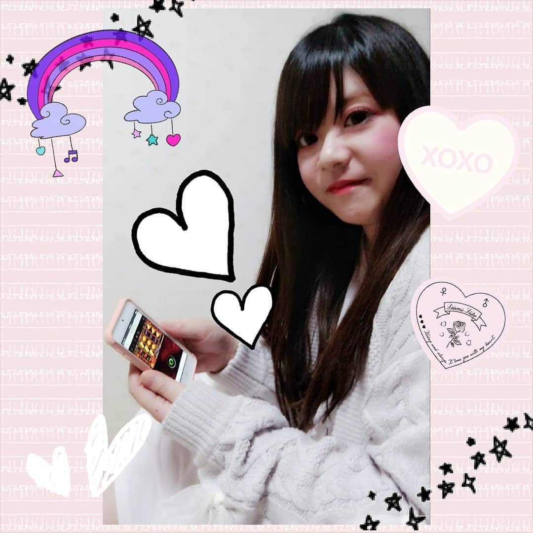 hoshizaki eriのインスタグラム：「. こんばんは🌃💕🍀 . わたしは最近、ワンダリードで 簡単に出来るオンラインカジノゲーム  @casinowunderino に はまっています❣️✨💗(∩´∀`∩) . このゲームの推しポイントは、、、 . 💗スマホゲームだから いつでもどこでも遊べるところ🙆 💗操作がとっても簡単で ゲーム苦手な私にも 簡単に出来ちゃうところ🙆 💗ワクワクなゲーム体験が 出来ちゃうところ🙆 等々！たくさんありますよー💗✨🐰 . ✏ゲームについて詳しくは こちらでご覧ください💕🍀 →http://phoenix.vsvsl.com/asia/?share_code=iff 後でストーリーにリンクも 貼っておきますね💗🌠😌 . カジノゲームっておもしろい💕🍀 . . @casinowunderino #casinowunderino #wunderino #wunderinocasino #upyourgame #japan #カジノゲーム #カジノ #onlinegame #game #スマホゲーム #PR #オンラインゲーム #オンラインゲーム初心者 #game #pleaselikeit #likebackalways #followme #followback #相互フォロー #맞팔 #팔로미 #셀스타그램 #셀카 #셀피」