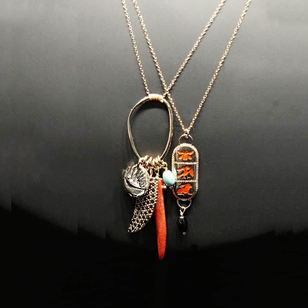サテリットさんのインスタグラム写真 - (サテリットInstagram)「Accumulez nos colliers Sirine inspirés des symboles protecteurs de l'Egypte.  #satelliteparis#bijoux#gioielli#jewelry#love#photooftheday#beautiful#fashion#collier#necklace#cadeaufemme#bijouxfantaisie#style#bijou#ideecadeau#sirine#nouvellecollection#luckyyou」4月9日 20時00分 - satelliteparis