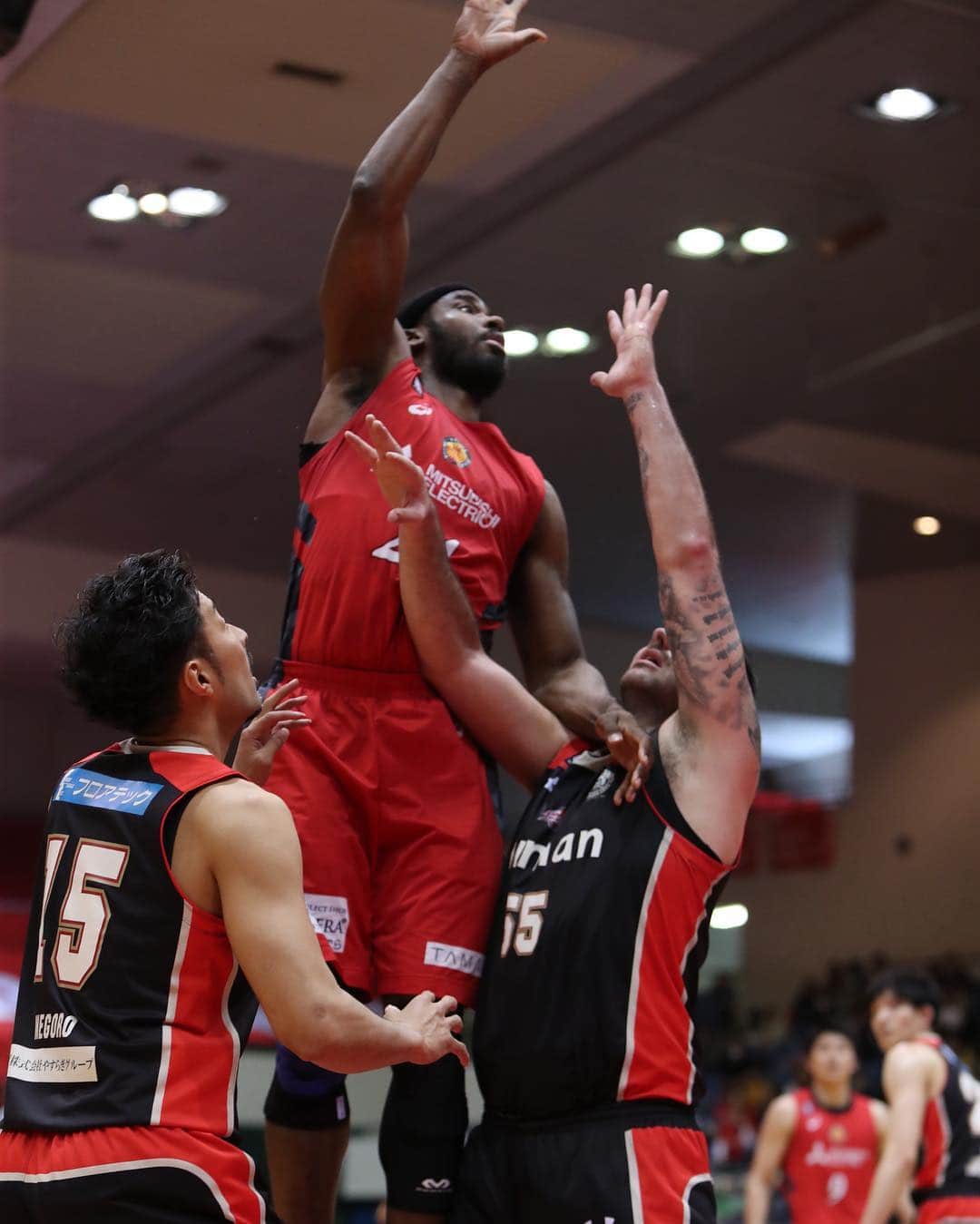 名古屋ダイヤモンドドルフィンズ Nagoya Diamondさんのインスタグラム写真 - (名古屋ダイヤモンドドルフィンズ Nagoya DiamondInstagram)「Game 32 Highlight!!🔥 名古屋ダイヤモンドドルフィンズ #ドルフィンズ #Bリーグ #バスケットボール #バスケ #琉球ゴールデンキングス #名古屋 #DORED #nagoya #BLEAGUE #nagoyadiamonddolphins #basketball #🏀」4月9日 20時32分 - nagoyadolphins