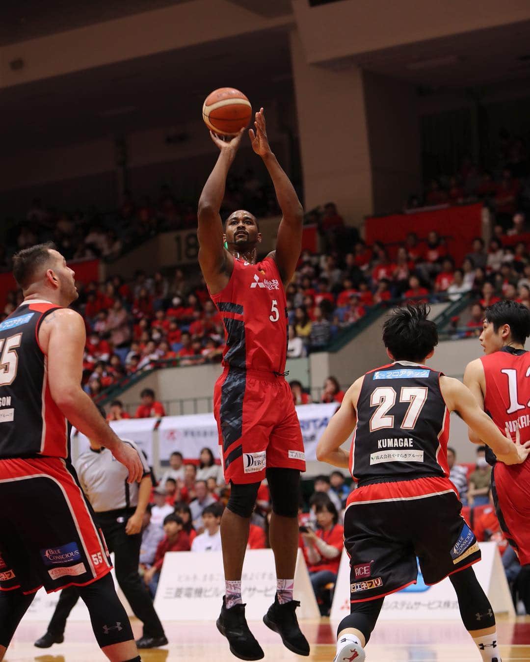 名古屋ダイヤモンドドルフィンズ Nagoya Diamondさんのインスタグラム写真 - (名古屋ダイヤモンドドルフィンズ Nagoya DiamondInstagram)「Game 32 Highlight!!🔥 名古屋ダイヤモンドドルフィンズ #ドルフィンズ #Bリーグ #バスケットボール #バスケ #琉球ゴールデンキングス #名古屋 #DORED #nagoya #BLEAGUE #nagoyadiamonddolphins #basketball #🏀」4月9日 20時32分 - nagoyadolphins