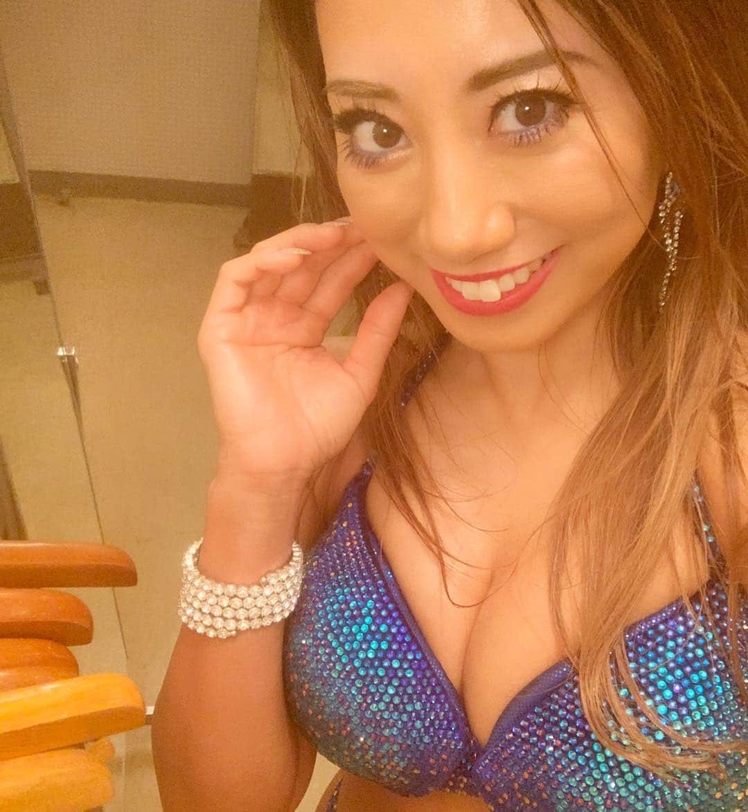 安井友梨のグルメインスタ