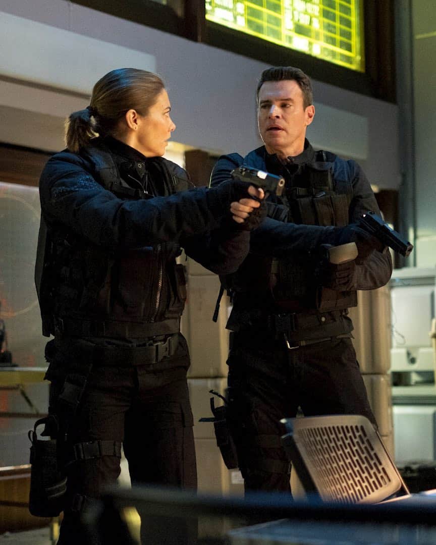 のインスタグラム：「This is my “I’m about to sneeze” take. Maybe it’s in Wednesday’s episode. Hopefully not. #whiskeycavalier」