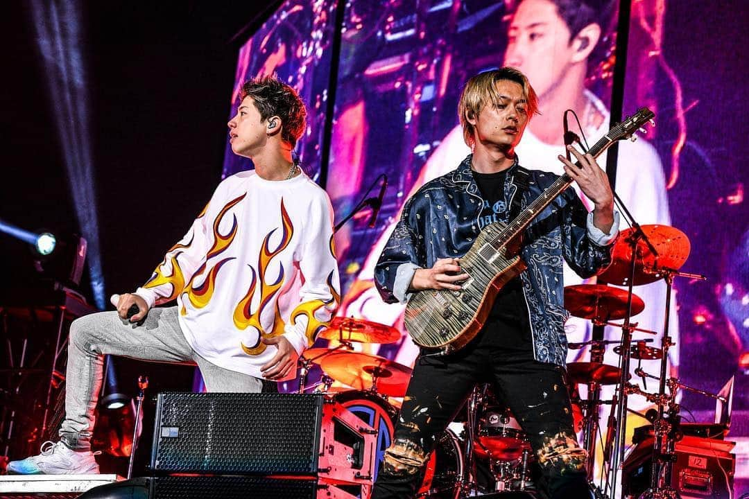 Taka さんのインスタグラム写真 - (Taka Instagram)「photo by 岸田哲平 @oneokrockofficial」4月9日 21時39分 - 10969taka