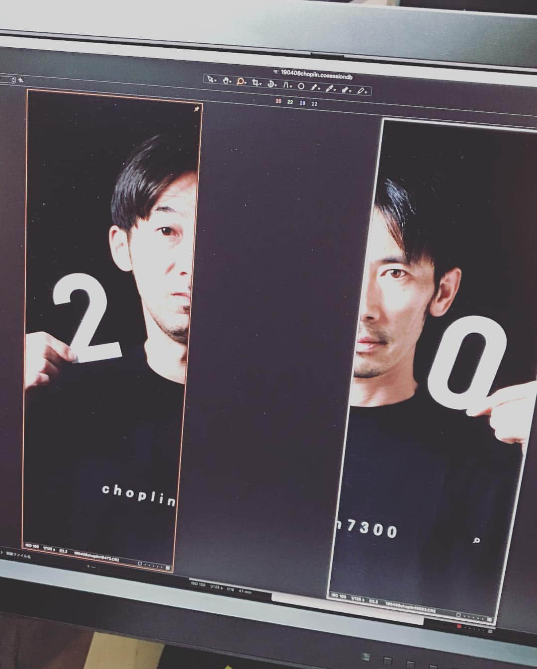 西野恭之介さんのインスタグラム写真 - (西野恭之介Instagram)「7/13 ABCホールで単独ライブ決定。 チラシ、2人の顔繋げてんけど結果小林になったな。。またまた友達のグラフィックデザイナーとカメラマン亀ちゃんに手伝ってもらった。スタジオは亀ちゃんところ。  #チョップリン #カメラスタジオ #ミンガス」4月9日 21時50分 - choplin_nishino