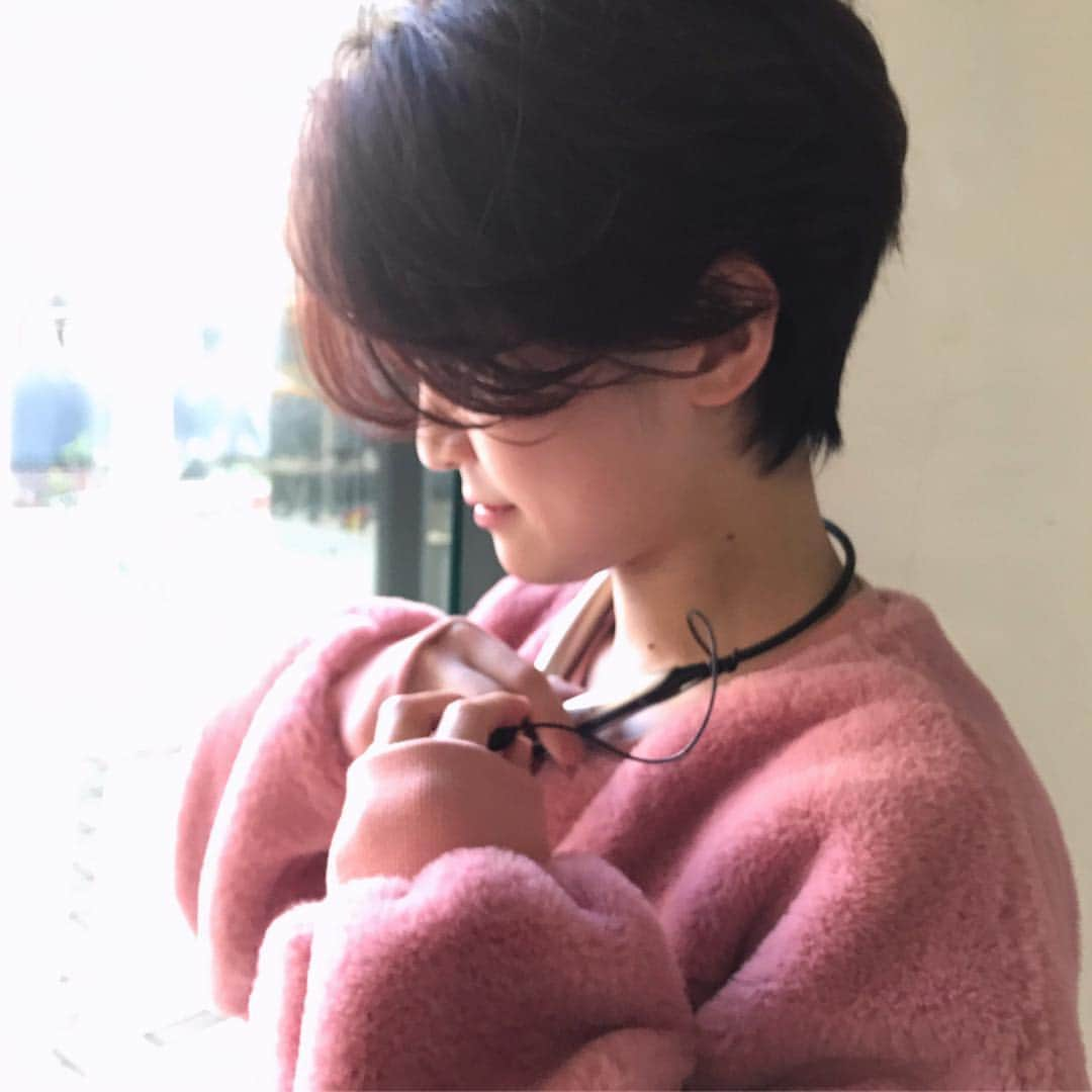 ショートヘアカタログ・紺野 善仙さんのインスタグラム写真 - (ショートヘアカタログ・紺野 善仙Instagram)「前髪/えりあし #紺野ショート」4月9日 22時29分 - nori190