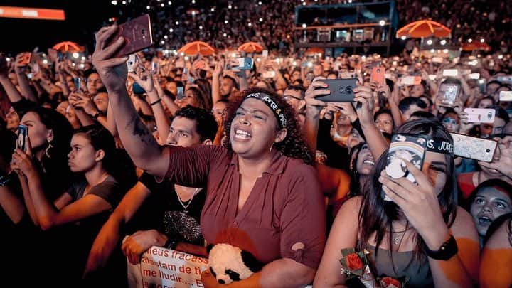 Jorge & Mateusさんのインスタグラム写真 - (Jorge & MateusInstagram)「Mais um ano na Expo Londrina. Só gratidão! 🙏🏻 Obrigado, gente!!! #Londrina #Paraná #JorgeeMateus」4月9日 22時52分 - jorgeemateus