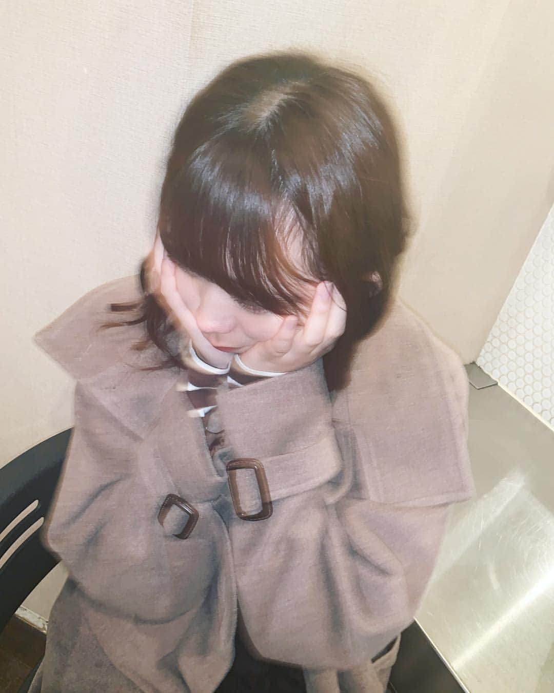 松田美里さんのインスタグラム写真 - (松田美里Instagram)「ぶ、ぶれてる自覚は無いんだけどなあ」4月9日 23時10分 - miri_matsuda