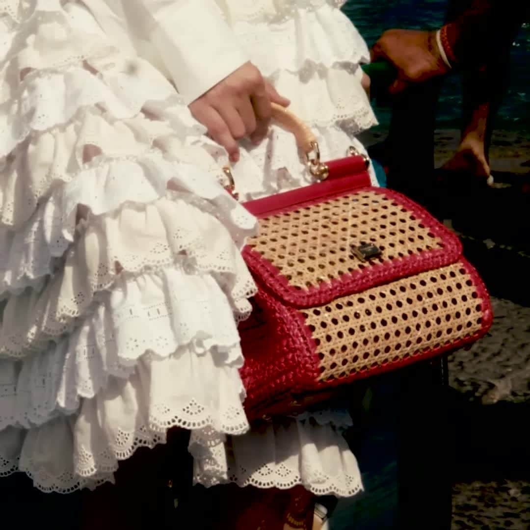 のインスタグラム：「The perfect looks to tour around Capri. Discover the Corredo collection and choose your favourite look to shine under this summer's hot sun. #DGWomen」