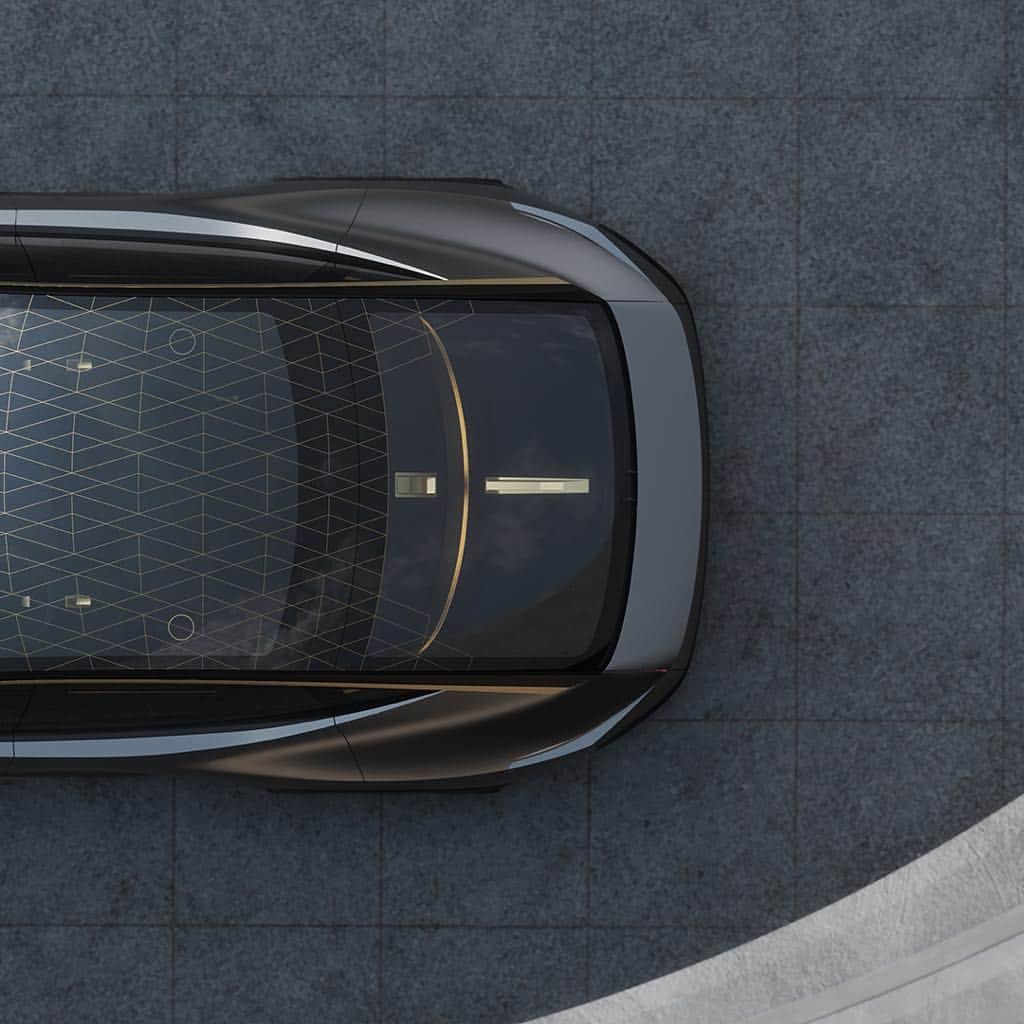 Nissanさんのインスタグラム写真 - (NissanInstagram)「Inspired by the shape of the moon, the #Nissan #IMs concept's roofline used gold-colored rail accents to suggest the ring of moonlight created by an eclipse. #Nissan #IntelligentMobility」4月10日 0時03分 - nissan