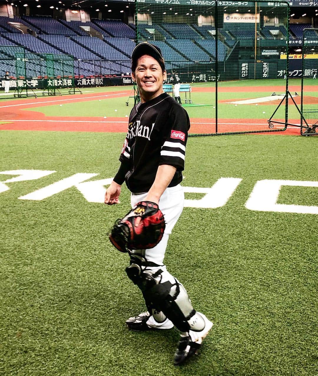 大西宏明さんのインスタグラム写真 - (大西宏明Instagram)「先日の可愛い子っ😁😁 #甲斐拓也  #福岡ソフトバンクホークス  #甲斐キャノン  #可愛い  #現役時代 の #最後の後輩  #活躍  #楽しく  #嬉しく  #拝見しております  #まだまだ成長  #期待  #またなぁ  #プロ野球  #野球選手  #キャッチャー  #smile #ほなっ！！」4月10日 1時42分 - ohnishi_hiroaki_0428