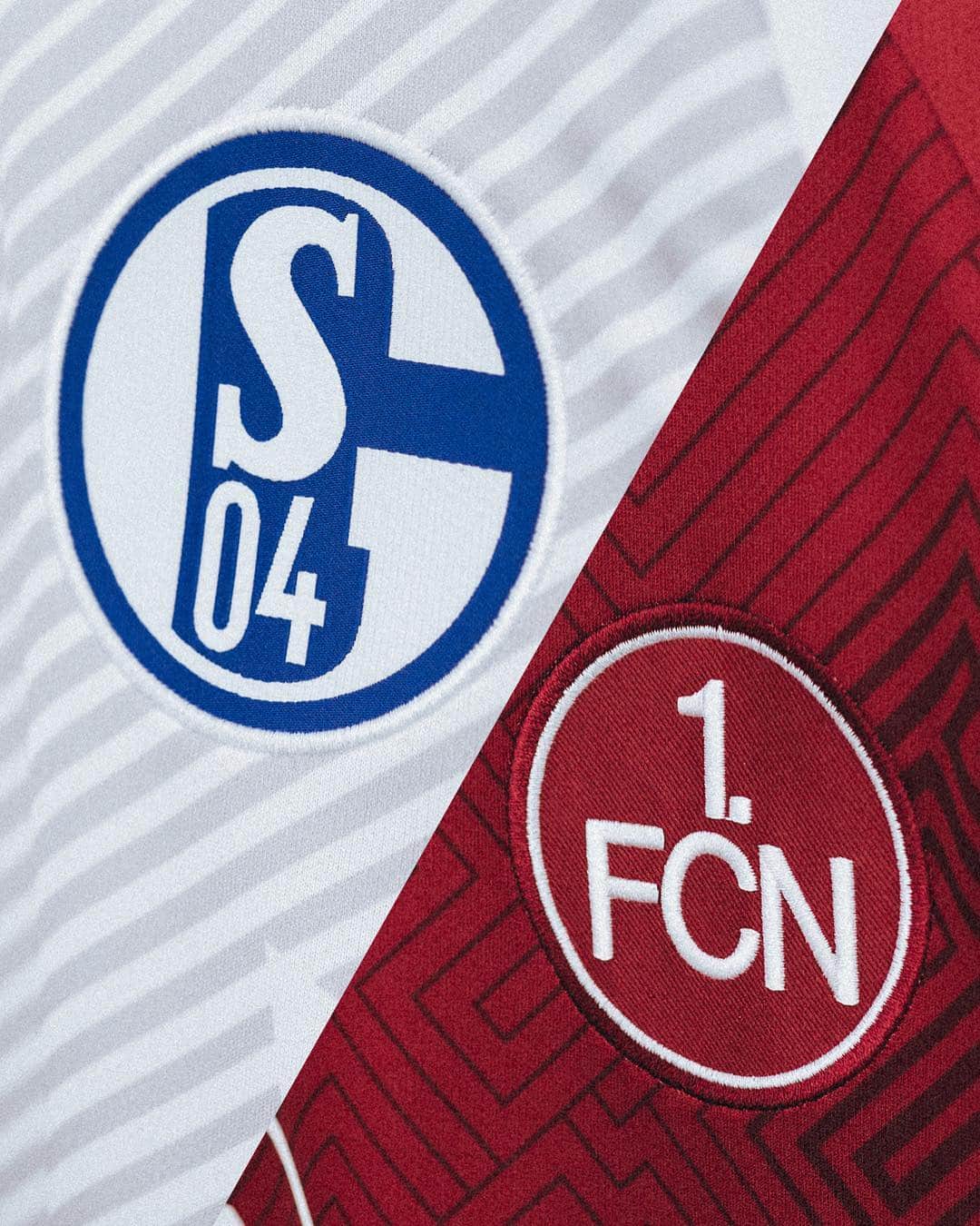UMBROさんのインスタグラム写真 - (UMBROInstagram)「It is a special moment when two friends meet. This Friday, when the friends @1_fc_nuernberg and @s04 meet, they will be wearing special jerseys. Jerseys in the design of the other: #schalkeundderfcn . . . #trikottausch #jerseyswap #firstever #umBros #umbrofootball #bundesliga #umbroderby」4月10日 2時03分 - umbro