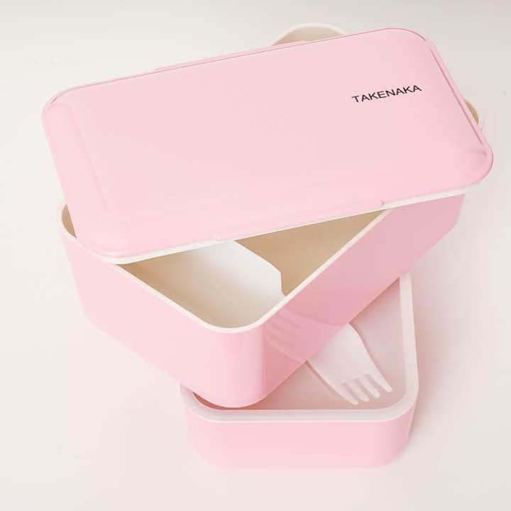 TAKENAKA BENTO BOXさんのインスタグラム写真 - (TAKENAKA BENTO BOXInstagram)「Still in a pinky mood... . . #bentobox #lunchboxlife #takenakabentobox #sakura #madeinjapan #japanesedesign #pink #shadesofpink #cherryblossom #pinkbento #greycolor #pinkaesthetic #pinkandgrey #springtime #springinspiration #lunchboxforkids #lunchboxforwork #picnicideas #funlunch #japanesebentobox #foodbox #enviormentalawareness #pinkmood #happymonday #pinkchic #pastelrules #pastel」4月10日 2時06分 - takenakabento