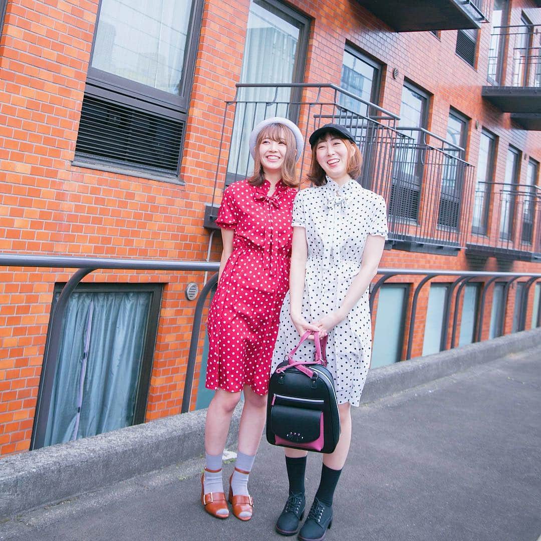 SuperGroupiesさんのインスタグラム写真 - (SuperGroupiesInstagram)「スパグル#双子コーデ 👯‍♀️💕💕 ⠀⠀⠀⠀⠀ 今日のぴかちゃん＆へいりんは 色違いのドットワンピースでおそろ🌈  それぞれ帽子🧢と靴下🧦のカラーをマッチして さり気なくこなれ感を出してみました😉  二人が今日のコーデに合わせた スパグルアイテムは?! ⠀⠀⠀⠀⠀ 👇こちらをチェック👇 ──────────────────────﻿ <Today’s Item> Idolish7 Collaboration series ①逢坂壮五モデル #腕時計 / ￥13,800 +tax ②九条天モデル #リュック / ￥12,800 +tax ※数量限定販売中です。 Only a limited amount available now! ──────────────────────﻿ ⠀ ⠀⠀⠀⠀⠀⠀ ⠀⠀⠀⠀⠀ ⠀⠀⠀⠀⠀ 只今開催中の#アニメバウンド キャンペーン第6弾では こちらの腕時計をプレゼントします🎁 （詳細は下の情報をCHECK‼️） ⠀⠀⠀ ⠀⠀⠀⠀⠀ ⠀⠀⠀⠀⠀ 🌈アニメバウンドキャンペーン第6弾開催🌈﻿ ⠀⠀⠀⠀⠀ ⠀⠀⠀⠀⠀ #アニメバウンド って何？🧐 アニメ、ゲームキャラクターの服装を連想させるコーディネートのこと！👗👠👜 ⠀⠀⠀⠀⠀⠀ 只今、当店では「#アニメバウンド キャンペーン第6弾」を開催中です🤩 ⠀⠀⠀⠀⠀ 豪華なプレゼントが当たるので、ぜひ参加してみてください💕 ⠀⠀⠀⠀⠀ ⠀⠀⠀⠀⠀ ＝＝＝＝＝＝＝＝＝＝＝＝＝＝＝＝＝＝＝＝＝＝＝﻿ 🎁プレゼント商品🎁﻿ ※投稿の際に必ずご希望のモデルを記載してください。⠀⠀ ◆僕のヒーローアカデミア ①轟焦凍モデル 財布  ②爆豪勝己モデル 腕時計⠀⠀⠀⠀⠀ ◆名探偵コナン ③安室透モデル リュック  ④赤井秀一モデル バッグ ⠀⠀⠀⠀⠀ ◆刀剣乱舞-ONLINE- ⑤乱藤四郎モデル 傘  ⑥堀川国広モデル 腕時計 ⠀⠀⠀⠀⠀ ◆アイドリッシュセブン ⑦逢坂壮五モデル 腕時計  ⑧九条天モデル リュック ⠀⠀⠀⠀⠀ ＝＝＝＝＝＝＝＝＝＝＝＝＝＝＝＝＝＝＝＝＝＝＝﻿ ⠀⠀⠀⠀⠀ ﻿ ─────────────────────﻿ ↓応募方法はこちら↓﻿ ☑️SuperGroupies 公式アカウント（ @supergroupies ）をフォロー﻿ ☑️アニメバウンドを投稿﻿ （着て撮っても、置いて撮ってもOK！）﻿ ※キャラクターは問いません。プレゼント商品のタイトル以外でも構いません。﻿ ☑️キャプションに「#アニメバウンド / 希望のモデル」を記載﻿ ─────────────────────﻿ ﻿ ※期間中、何回でも投稿してOKです💜﻿ ﻿ ﻿ 応募期間は4月15 日（月）まで！﻿ たくさんのご応募お待ちしております👏﻿ ⠀⠀⠀⠀⠀ ⠀⠀⠀⠀⠀ キャンペーンの詳細が気になる方は、 「#アニメバウンド キャンペーン第6弾」バナーの投稿をぜひチェックしてみてください😆💨 ⠀⠀⠀⠀⠀ ⠀⠀⠀⠀⠀ ⠀⠀⠀⠀⠀ ⠀⠀⠀⠀ #supergroupies #anime #japaneseanime #スーパーグルーピーズ #アニメ #アニメコラボ #コラボグッズ #ファッションにアニメを #アニメグッズ #animebound #アイナナ #ナナライ #逢坂壮五 #九条天 #sogoosaka #tennkujo #idolish7 #おそろコーデ #twinlook #春コーデ #リュックコーデ #腕時計コーデ #ドットワンピース #ドット柄 #트윈룩 #시밀러룩」4月10日 12時23分 - supergroupies