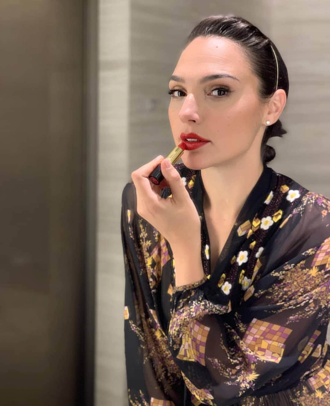 ガル・ガドットさんのインスタグラム写真 - (ガル・ガドットInstagram)「Night out in Toronto 🇨🇦」4月10日 12時48分 - gal_gadot