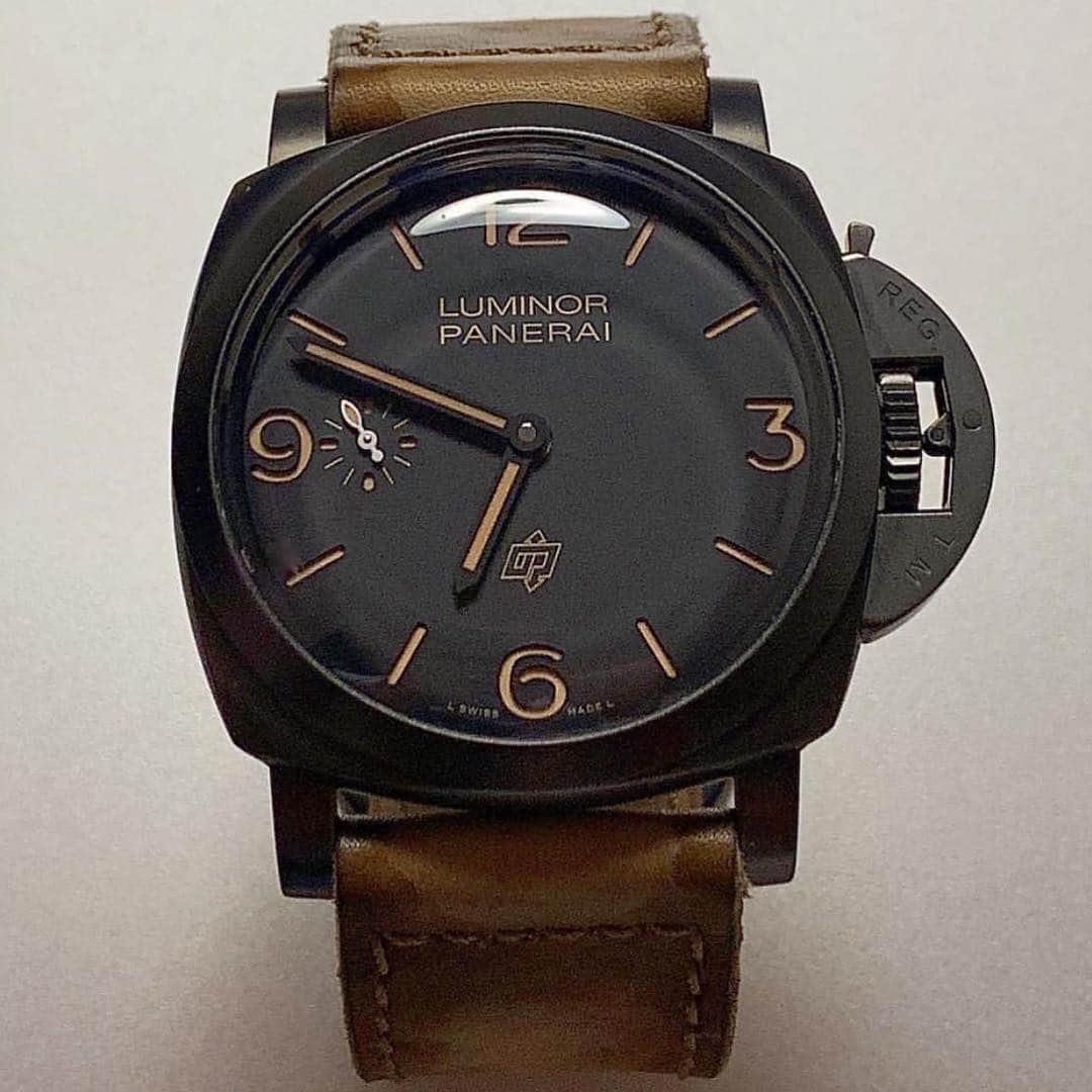 パネライのインスタグラム：「Yeah this #Panerai #PAM617 47mm DLC Titanium 1950 is something else. Pic by @_dome13 #paneraicentral」