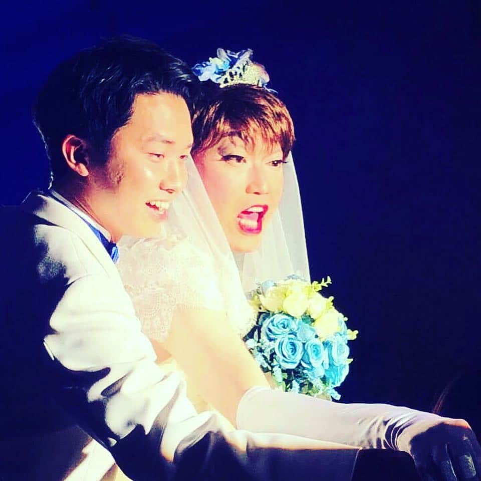 日出郎さんのインスタグラム写真 - (日出郎Instagram)「Lovely photos 😍  #日出郎  #渡辺裕太  #これディナーショーの企画ね #weddingphotography  #happiness  #写真出てきた」4月10日 6時17分 - hiderou1030