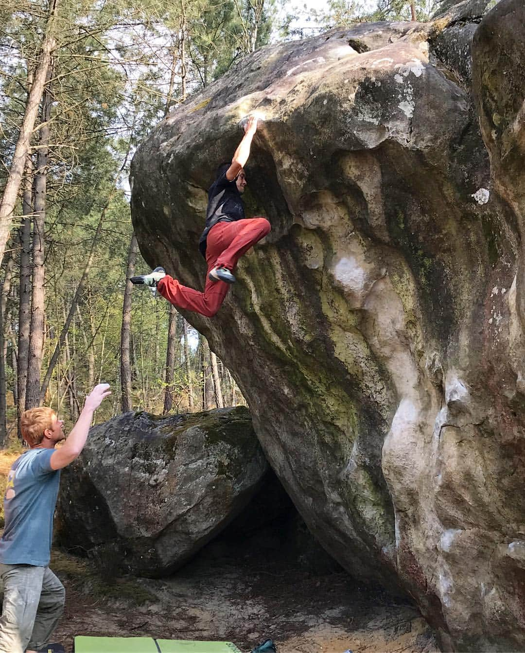 ベス・ロッデンさんのインスタグラム写真 - (ベス・ロッデンInstagram)「@randypuro getting fancy on “La Directe du Surplomb de la Mée assis” today 💪 I know I’ve said it before, but you’re just like fine wine Randy, just keep getting better with age 🍷😉」4月10日 6時52分 - bethrodden