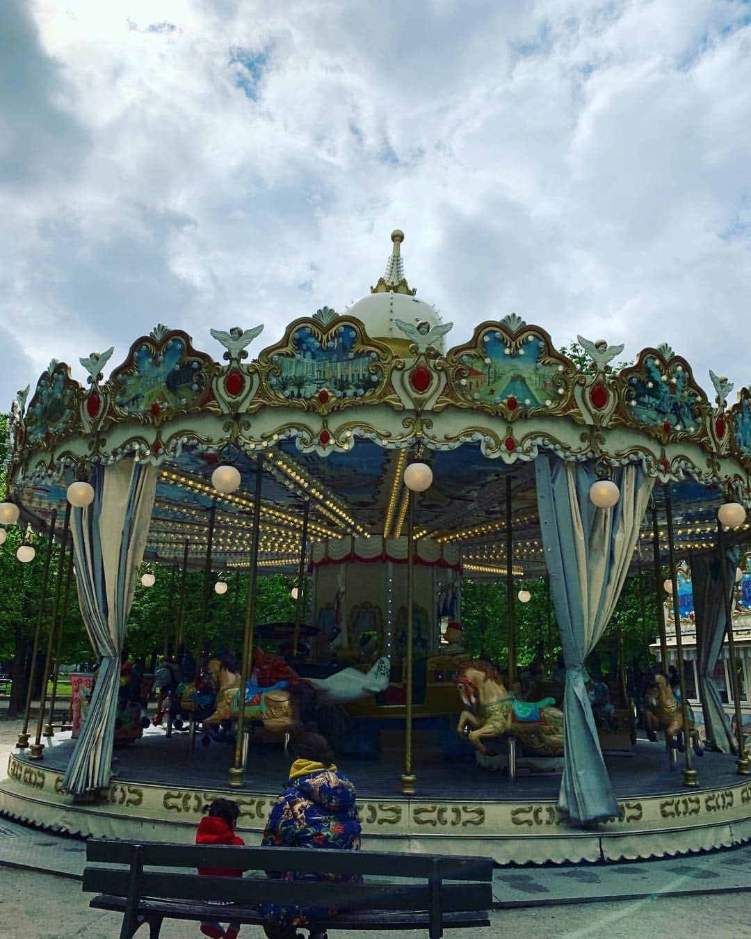 窪塚洋介さんのインスタグラム写真 - (窪塚洋介Instagram)「Beautiful city. #paris #plazaathenee #dc_luxuryhotels #yosukekubozuka」4月10日 6時53分 - yosuke_kubozuka
