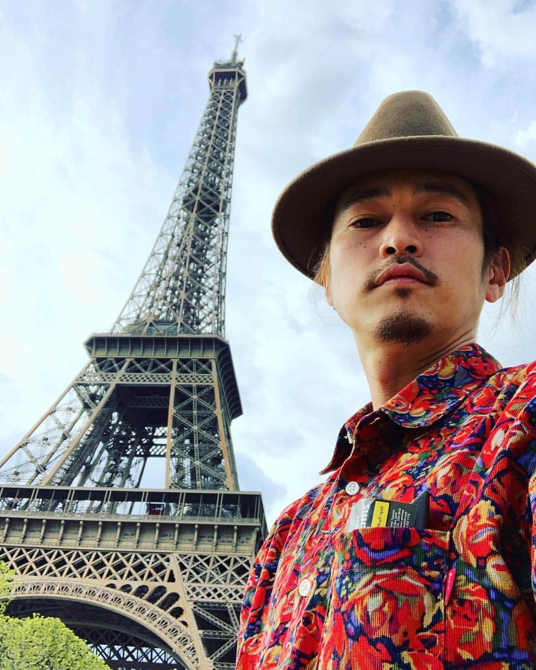 窪塚洋介のインスタグラム：「Beautiful city. #paris #plazaathenee #dc_luxuryhotels #yosukekubozuka」