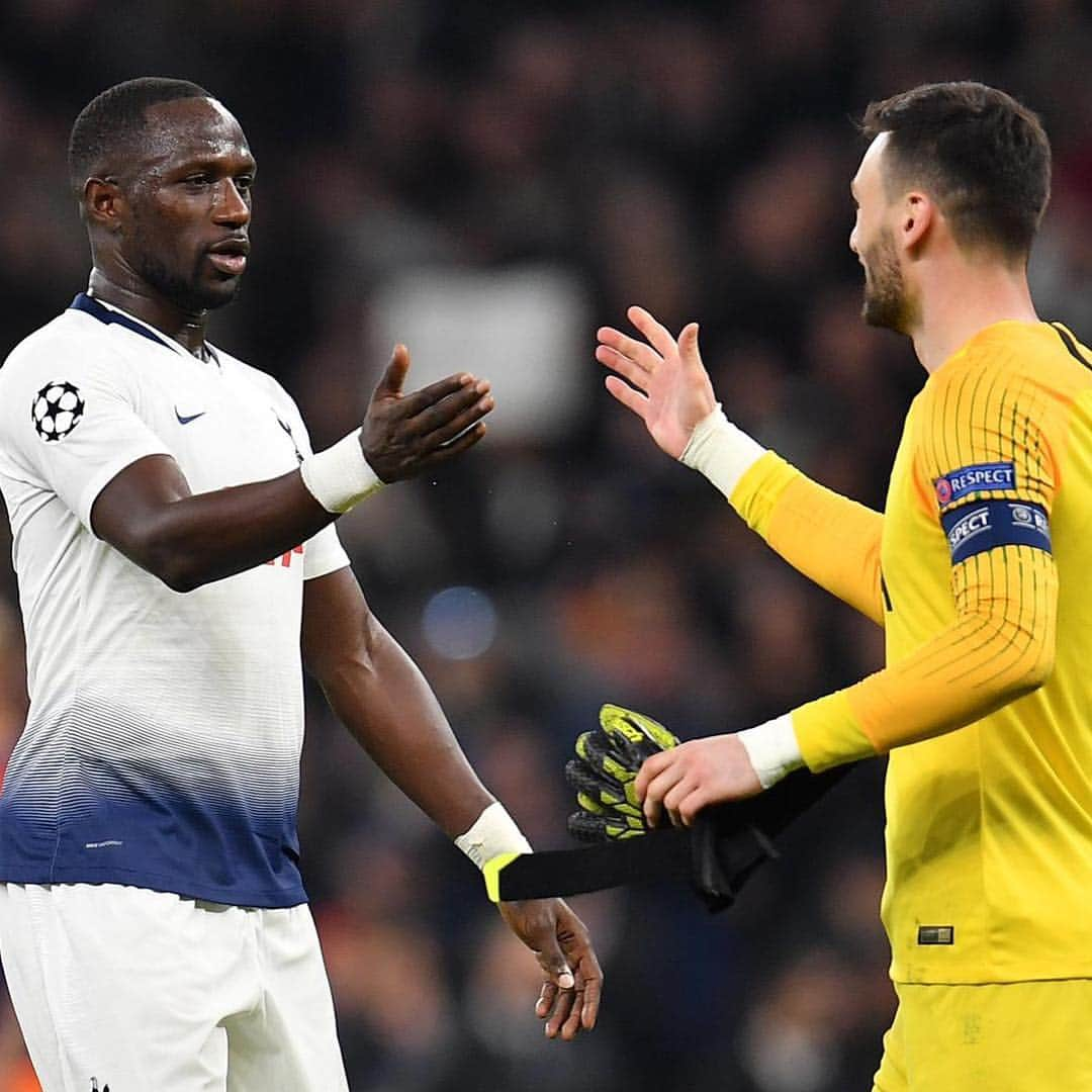 ムサ・シソコさんのインスタグラム写真 - (ムサ・シソコInstagram)「Brilliant team work tonight 🔥🔥🔥 Thanks for this incredible atmosphere 👏🏿 #COYS #MS17 #UCL」4月10日 8時07分 - moussasissokoofficiel