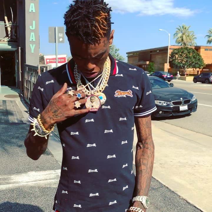 ソウルジャ・ボーイ・テレムのインスタグラム：「Flex God 💪🏾 Big Drip 💧」