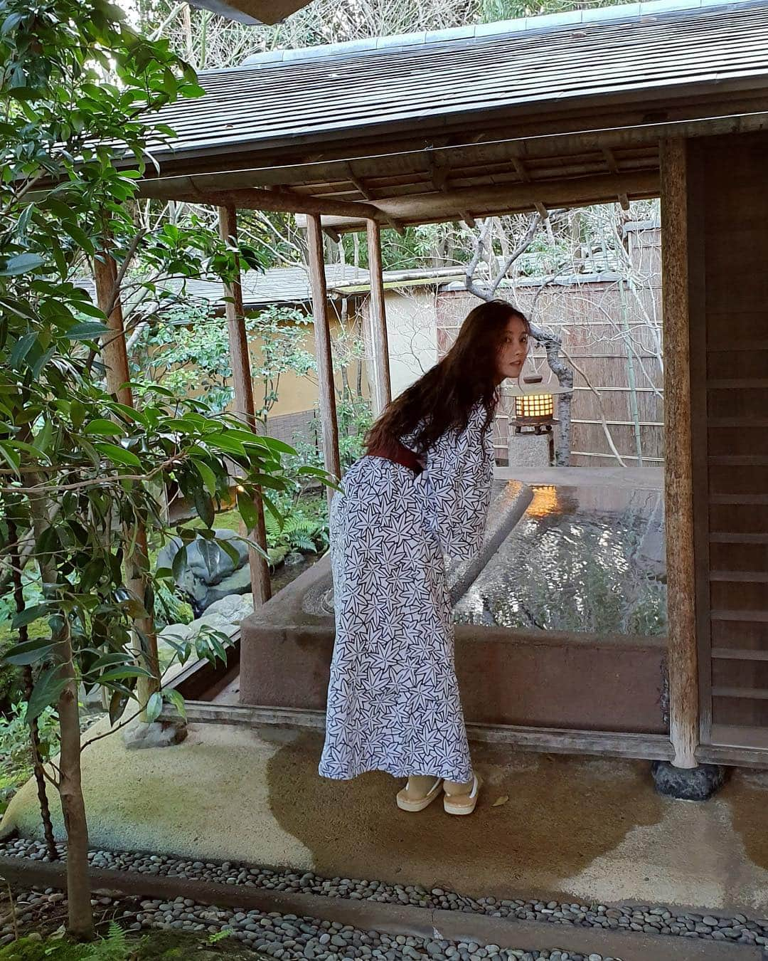 ヒョミン さんのインスタグラム写真 - (ヒョミン Instagram)「🌿」4月10日 8時13分 - hyominnn