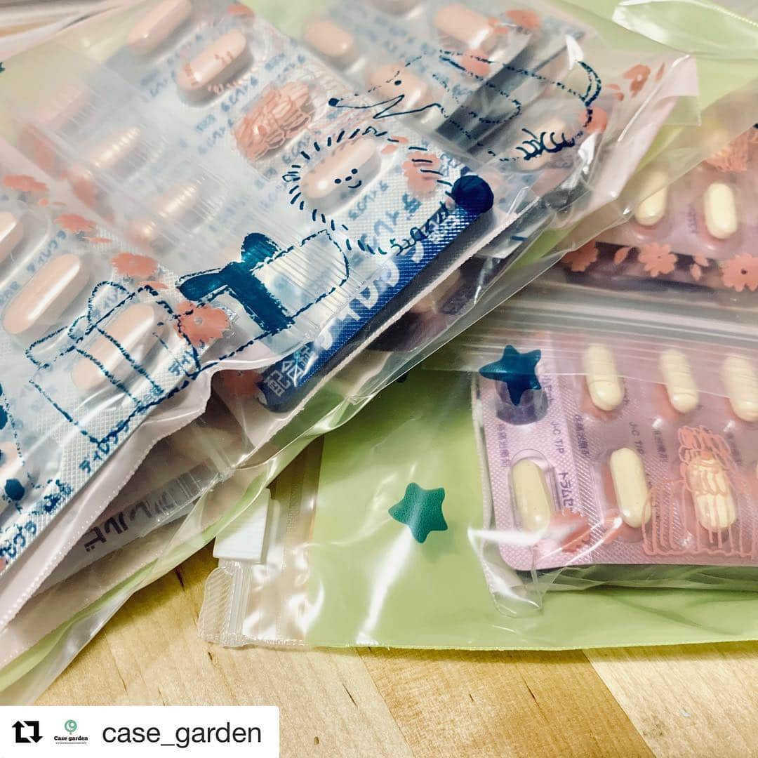 momoroさんのインスタグラム写真 - (momoroInstagram)「#Repost @case_garden with @get_repost ・・・ 過剰分の薬💊を、同じくももろさんデザイン、ダイソーのスライダー付ジッパーバッグに入れて保管しておく。紙袋に入れて置いておくより断然スッキリ。。」4月10日 8時44分 - momoro6666