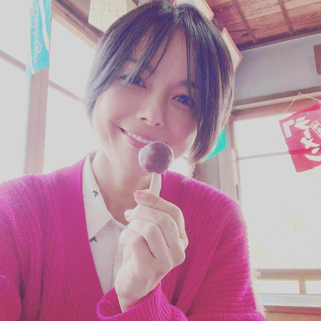 相川七瀬さんのインスタグラム写真 - (相川七瀬Instagram)「先日、大好きな 御団子屋さん🍡 カンコウテイへ。 美味しかった❤️🌸 #御団子 #カンコウテイ #桜満開🌸」4月10日 9時03分 - nanasecat