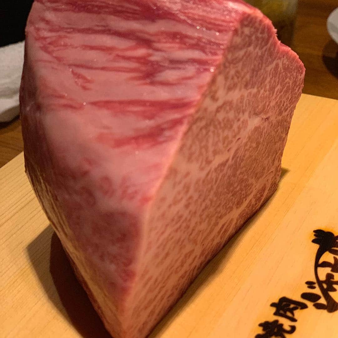 橋本志穂さんのインスタグラム写真 - (橋本志穂Instagram)「美味しいお肉を ご馳走になりました❣️」4月10日 10時41分 - shihohashimoto3