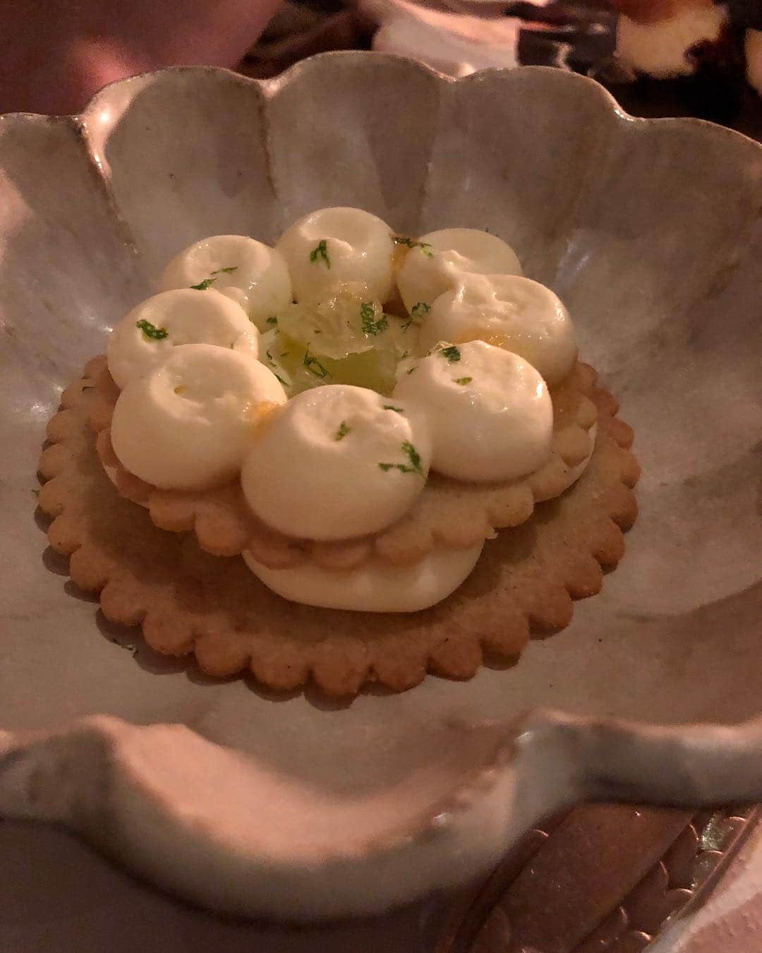 アイナ・ガーテンさんのインスタグラム写真 - (アイナ・ガーテンInstagram)「Loved the Lemon & Vanilla dessert @lamerceriecafe!  Thank you chef #marieauderose !」4月10日 11時05分 - inagarten