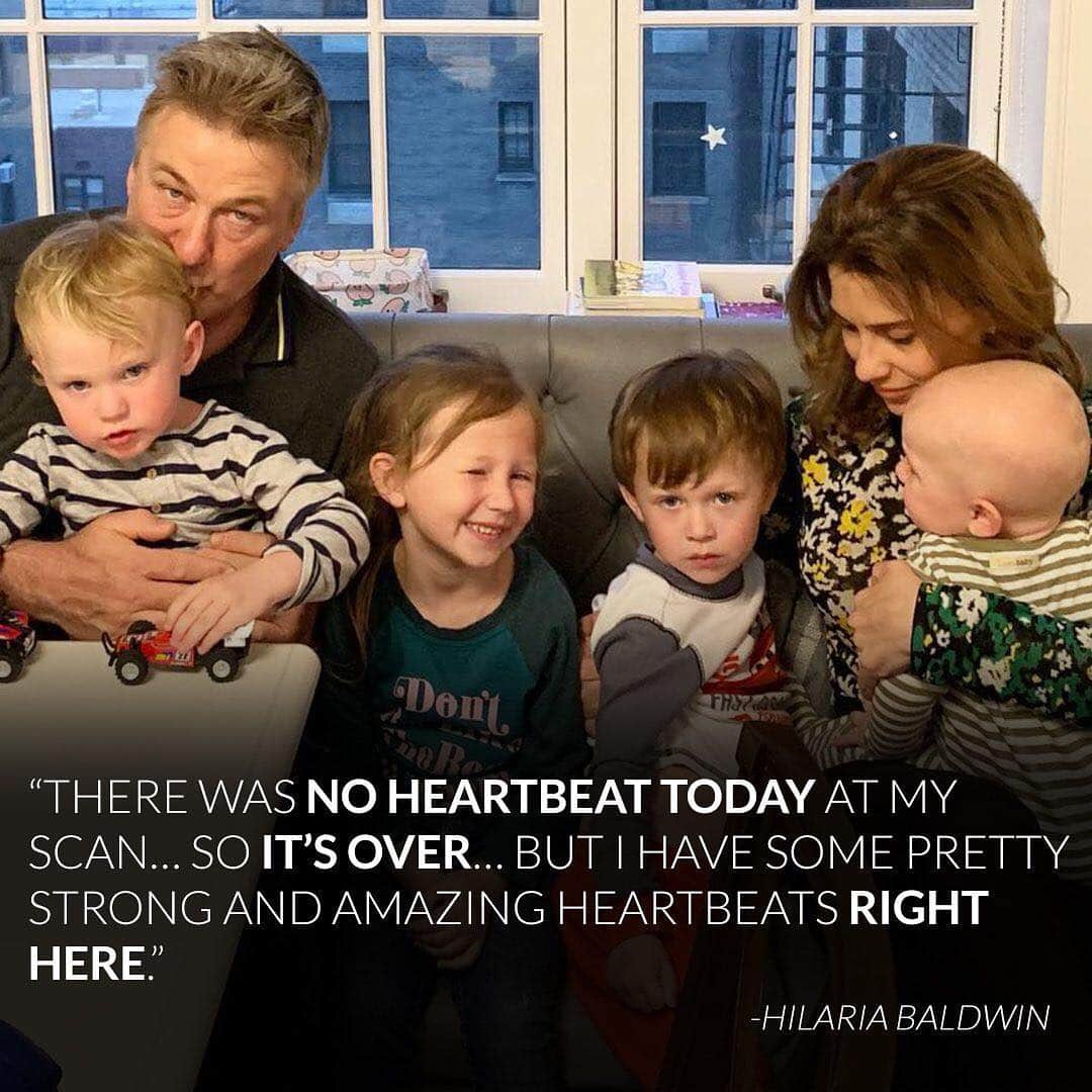 E! Onlineさんのインスタグラム写真 - (E! OnlineInstagram)「It's been less than a week since Hilaria Baldwin shared her pregnancy struggles with the world, and now she's opening up about her miscarriage. 💔 Link in bio. (📷: Instagram)」4月10日 11時31分 - enews