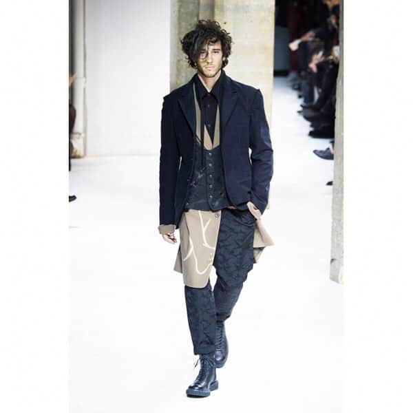 playfulさんのインスタグラム写真 - (playfulInstagram)「【🌸新着商品👖】 【ヨウジヤマモト プールオムYohji Yamamoto POUR HOMME迷彩織2タックコットンナイロンパンツ 黒3(¥53,784)】 https://www.playful-dc.com/mobile/products/details72701.html  online shop！↓ https://www.playful-dc.com/mobile/  #古着 #PLAYFUL #買取 #古着買取 #通販 #お洒落さんと繋がりたい #japan #outfit #ヨウジヤマモト #photo #followme #ヨウジヤマモトプールオム#yohjiyamamotopourhomme  #yohjiyamamoto #モード#古着通販#古着屋さん#春夏#cute#style #instapic#instafollow#instagood#instafashion」4月10日 11時43分 - playful_dc